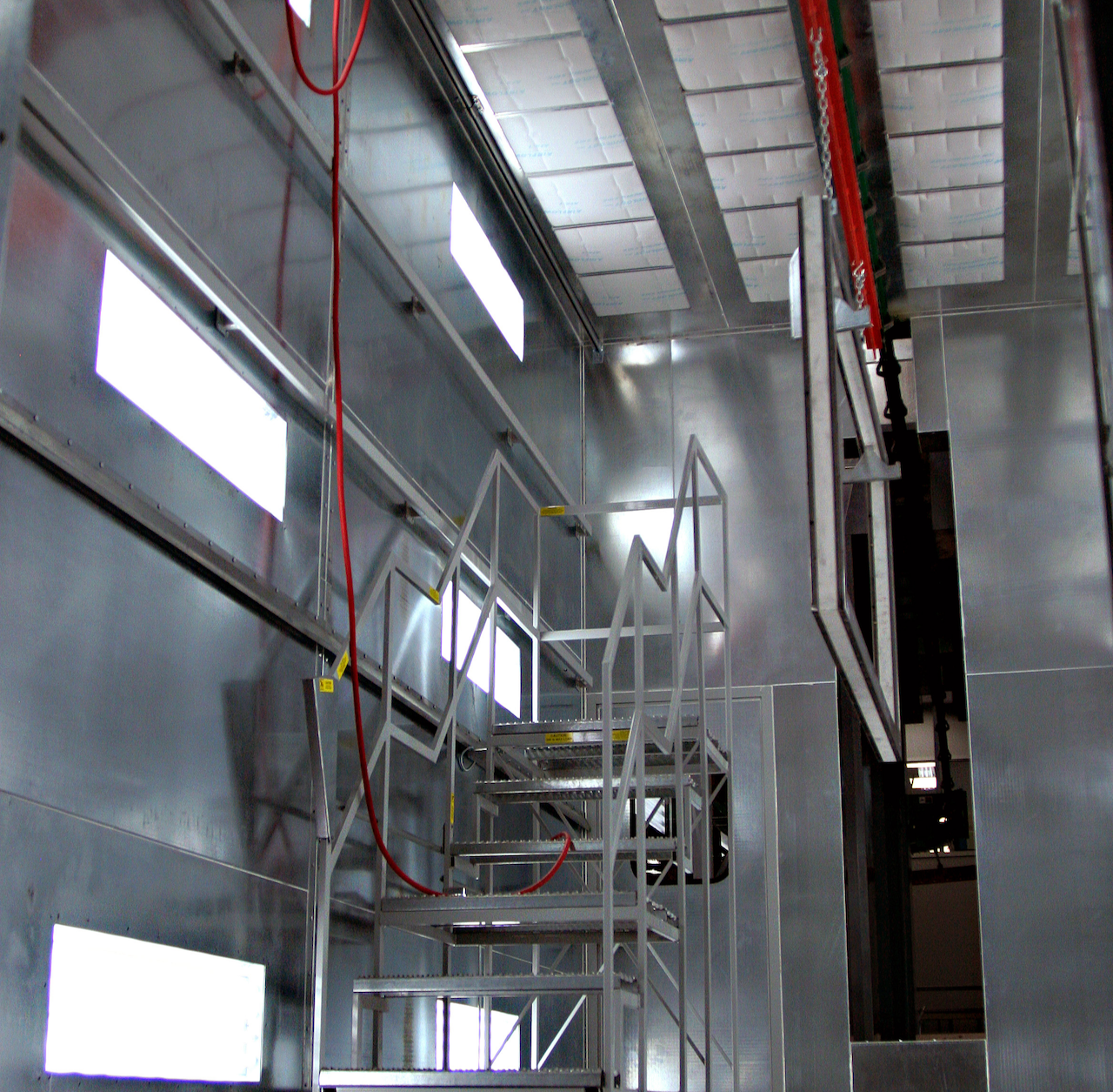 paint system with conveyor 2